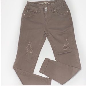 Wallflower distressed  Jeans cuff hem  5